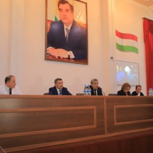 Ҳамоиши табибон ба муносибати рӯзи Президенти Ҷумҳурии Тоҷикистон